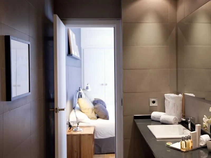 Apartments Sixtyfour Barcelona 0*,  Spain